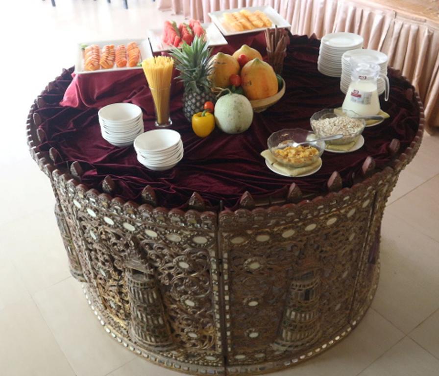 Hotel Yadanarbon
