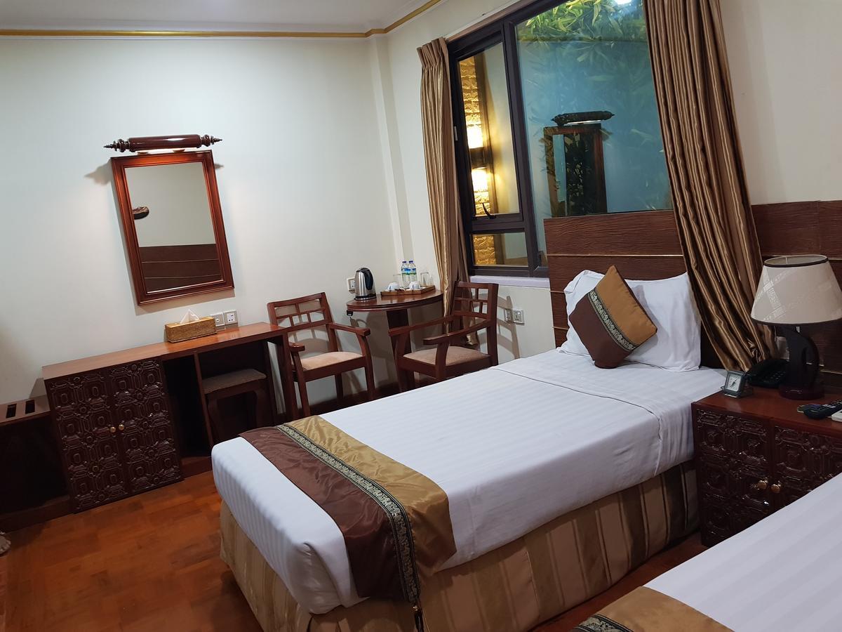 Yadanarbon 3* Mandalay