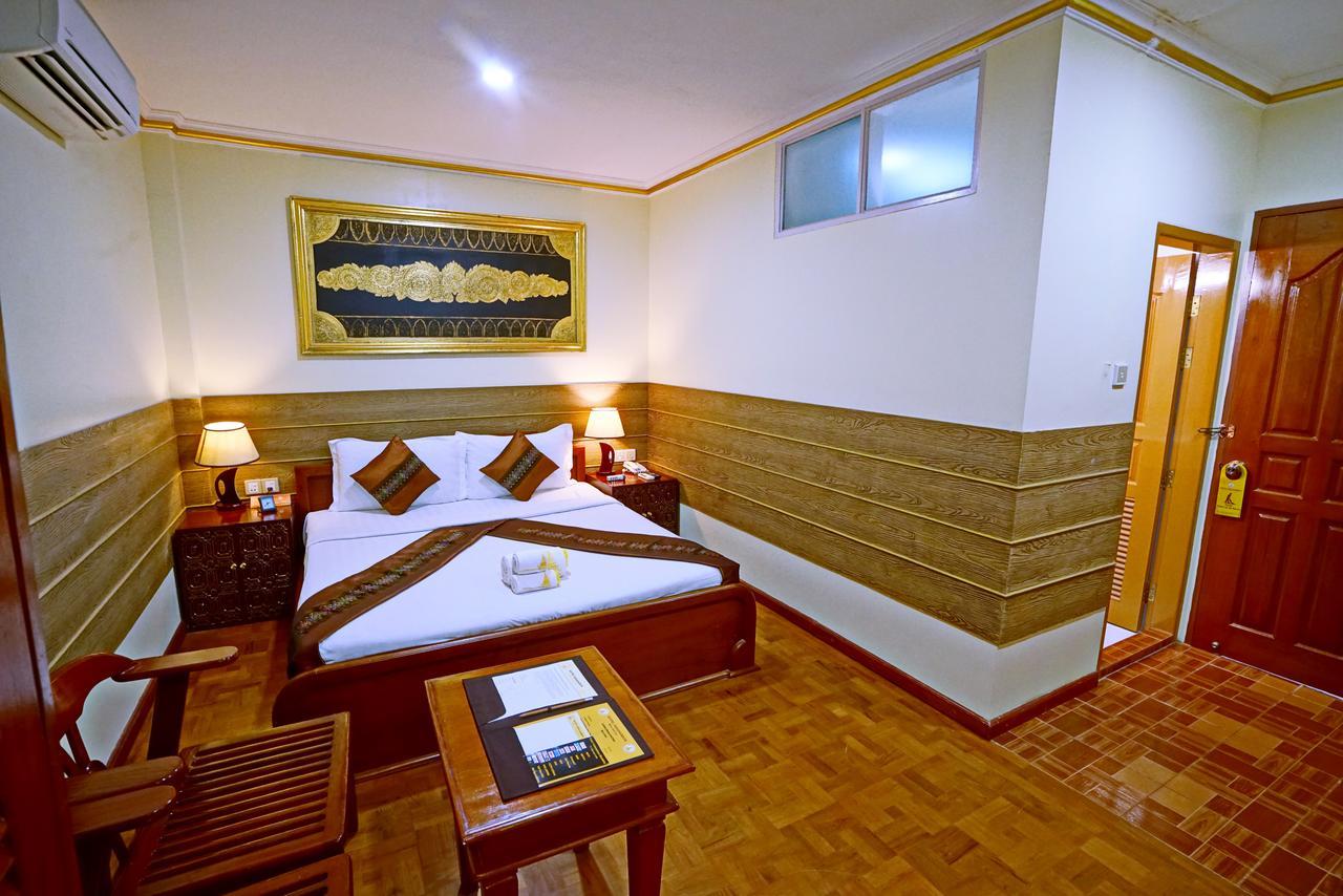 โรงแรมยาดานาร์บอน 3* มัณฑะเลย์